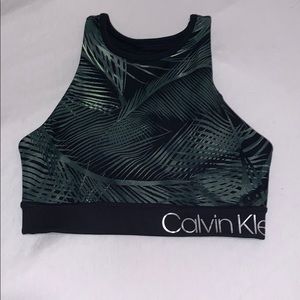 Calvin Klein sports bra / crop top